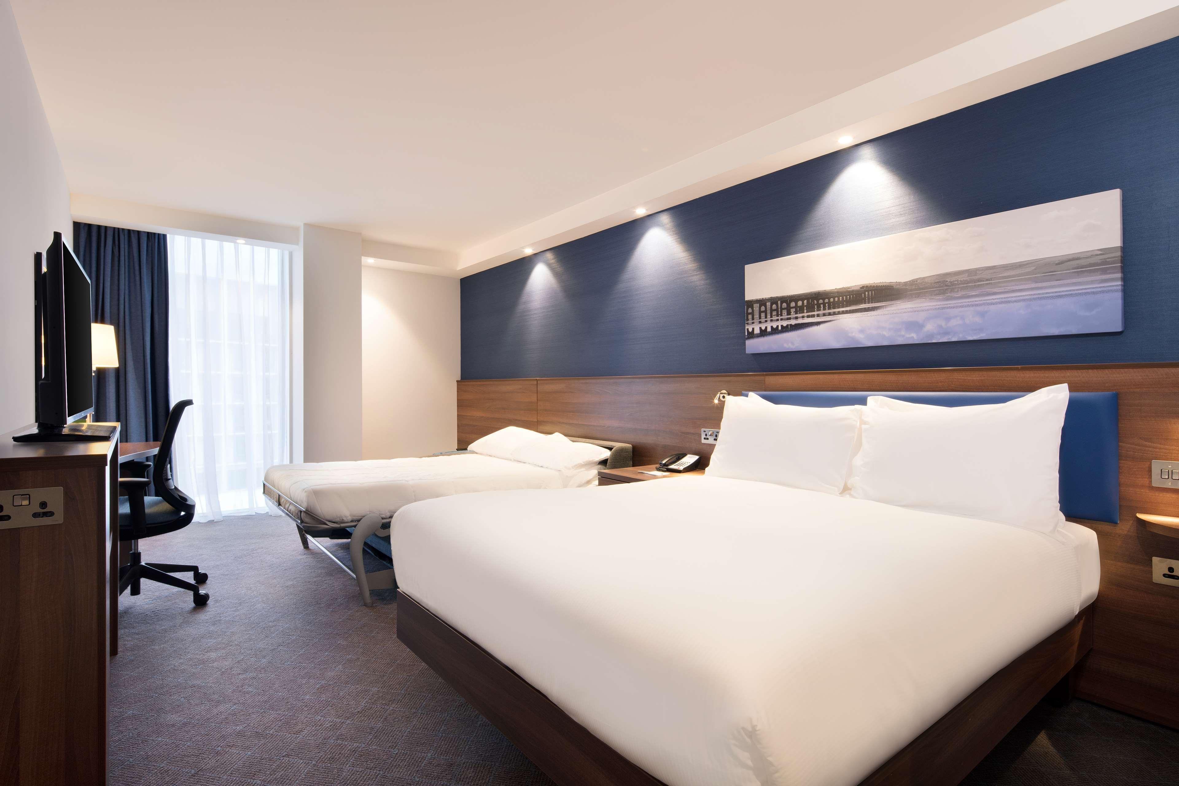 Hampton By Hilton Dundee City Centre Exterior foto