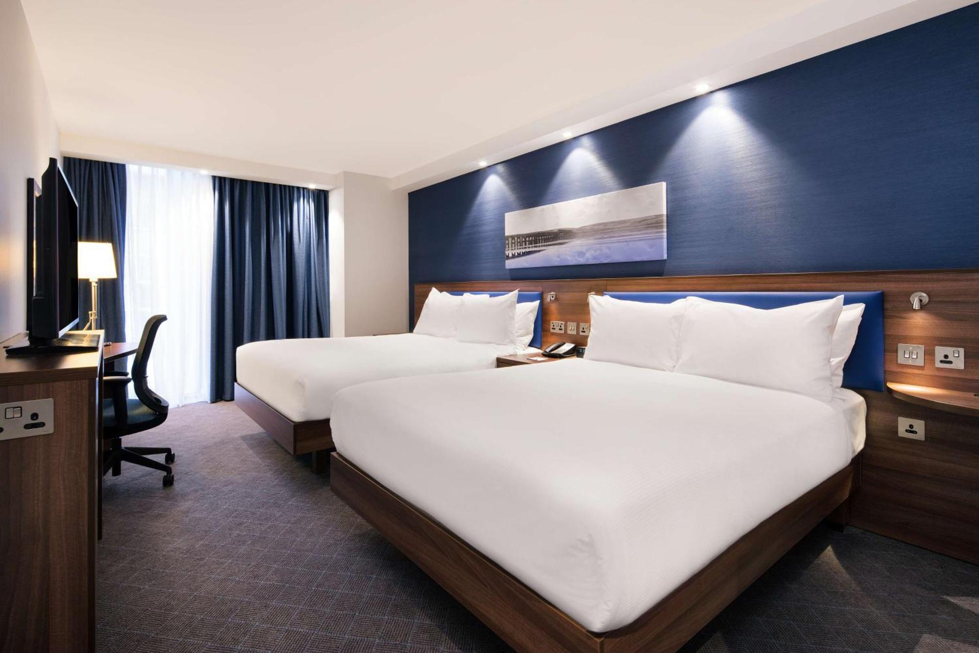 Hampton By Hilton Dundee City Centre Exterior foto
